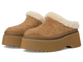 Cecelia Clog In Signature Suede