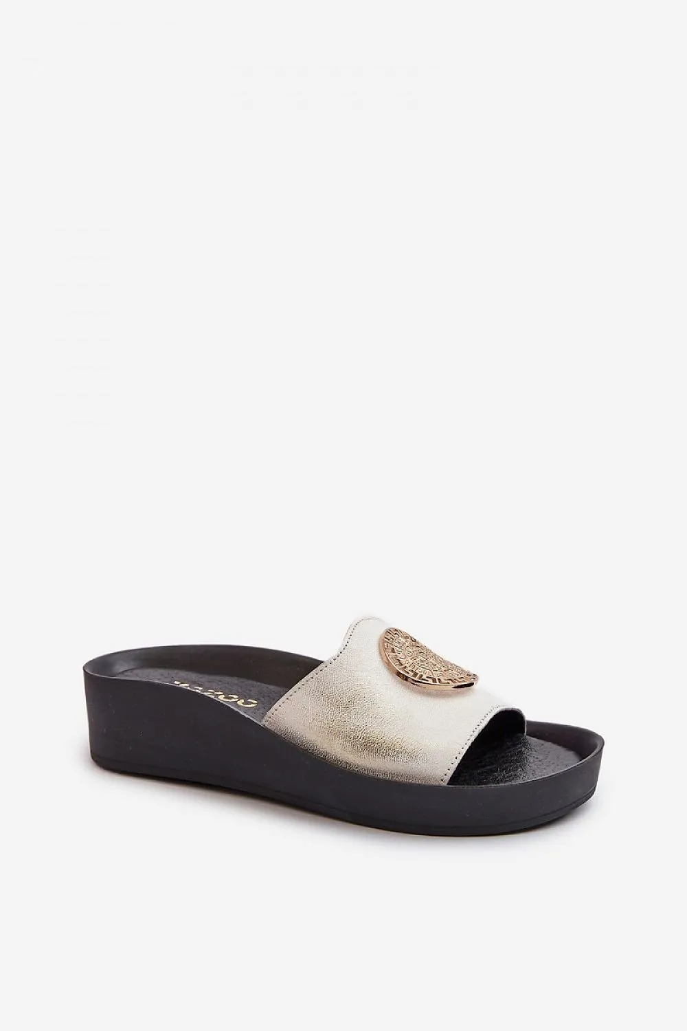 Flip-flops model 198480 Step in style