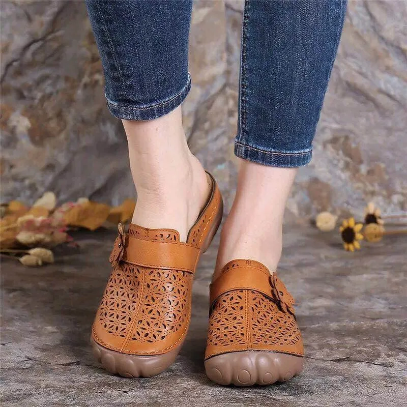 Vanccy Leather Floral Women Flats Retro Style Mother Sandals
